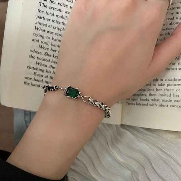 NEW Silver Vintage Green Square Zircon Thick Thain Bracelet - Picture 7 of 7